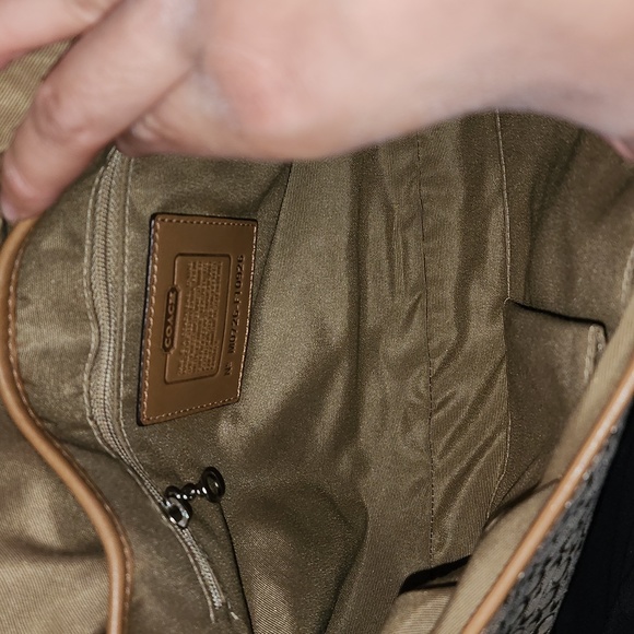 Like New Coach Vintage Leather & Canvas Soho Baguette plus coin purse & dust bag - Picture 12 of 15